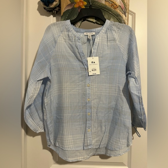 Free Assembly blue & white lined top/blouse - Picture 1 of 5